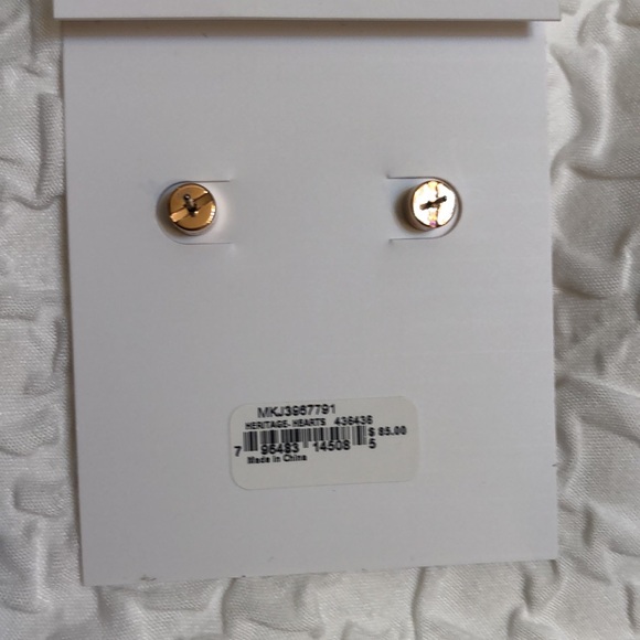 Michael Kors Rose Gold Plated Stainless Steel Crystal Heart Stud Earrings NWT - Picture 15 of 16